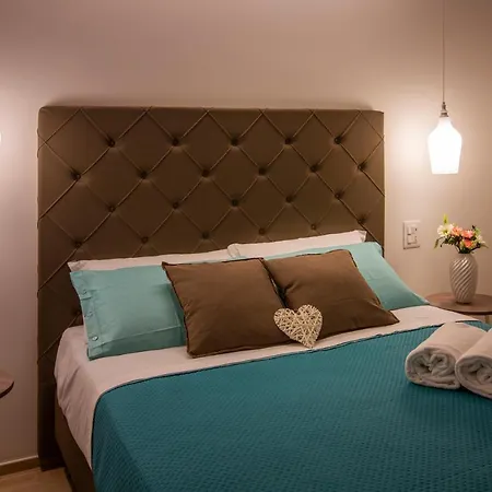 Rais Luxury Panzió Vieste