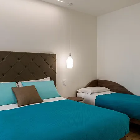 Rais Luxury Couette-café 4*