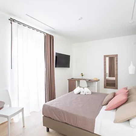 Bed & Breakfast Rais Luxury