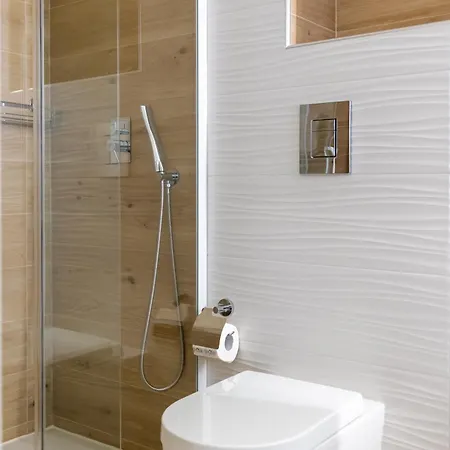 Rais Luxury 4* 维耶斯泰